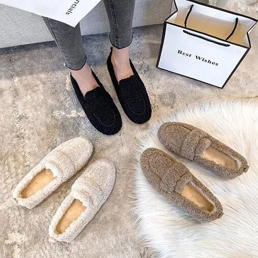 Lyxiga Mokasiner för Dam i Lammullsliknande Plysch – Halkfri Gummisula och Ultimat Komfort-Vinterskor-BB-Hemnix
