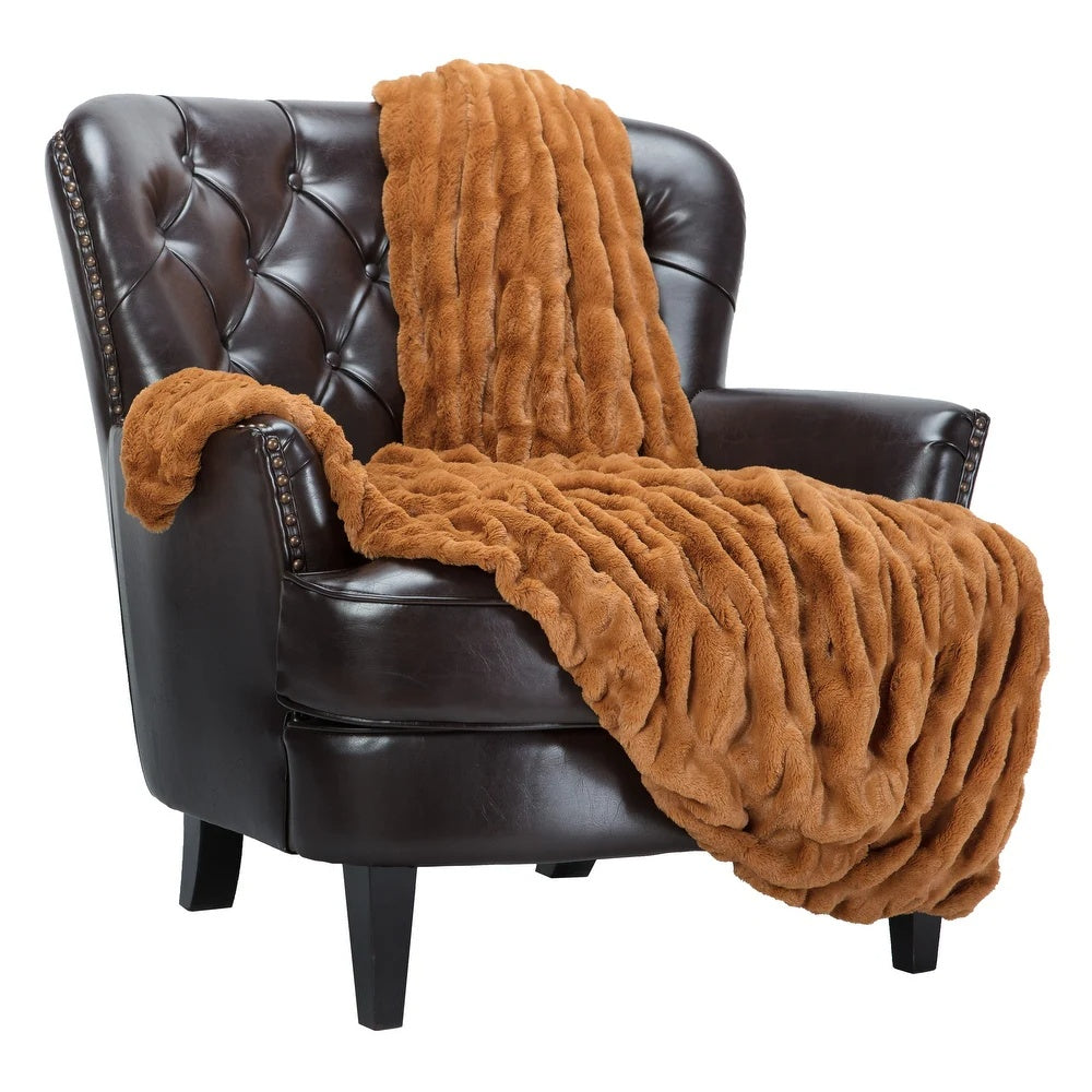 Elegant Faux Fur Filt Carvallo