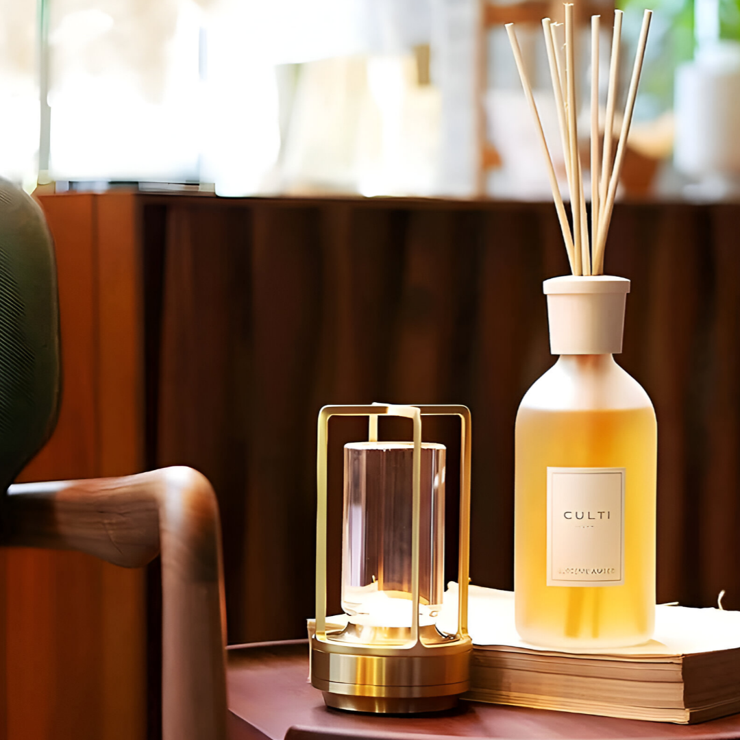 ElegantLight Bärbar Bordslampa | Vattentålig, Dimmbar Belysning för Hemmet Carvallo