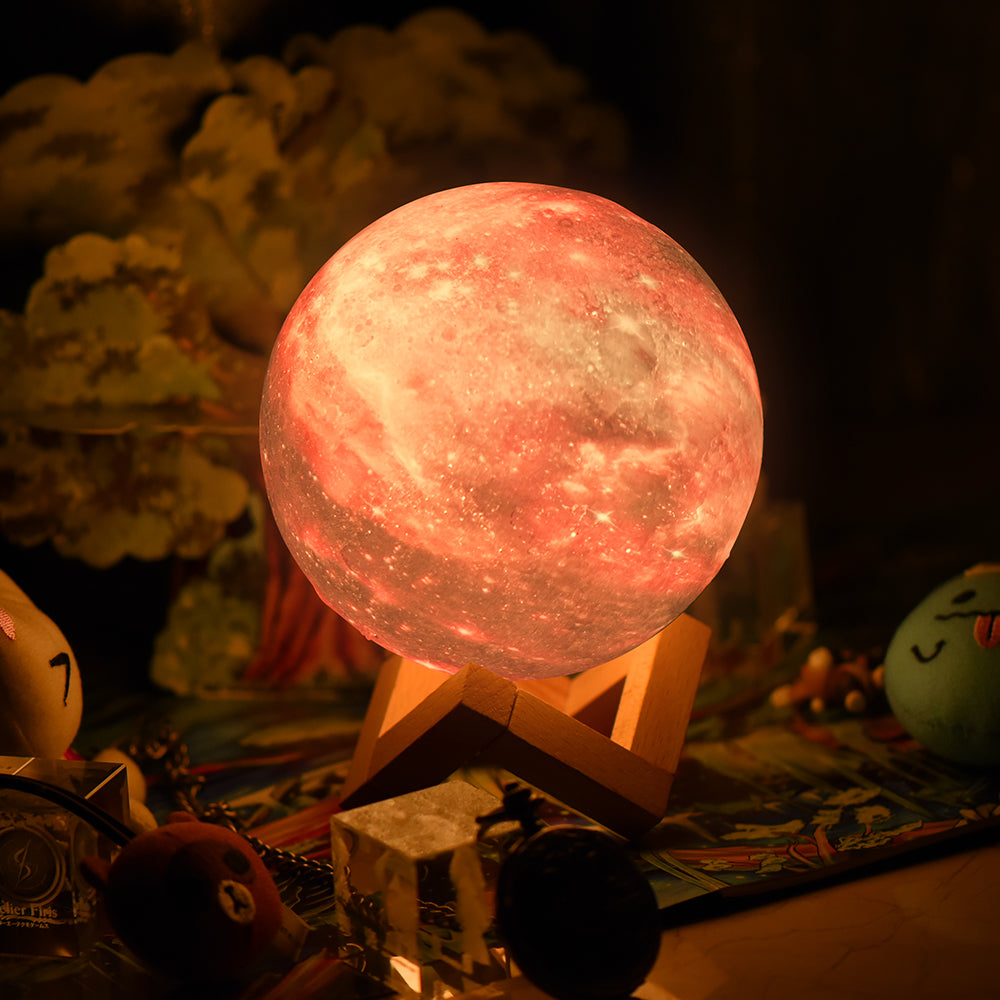 LumaGlow Färgskiftande Månlampa Bordslampa med Träställning och Fjärrkontroll Hemnix