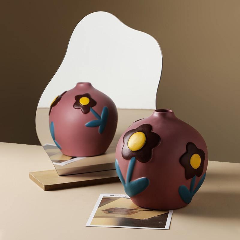 Keramiska blomvaser med utskärningsdesign MILA Sverige