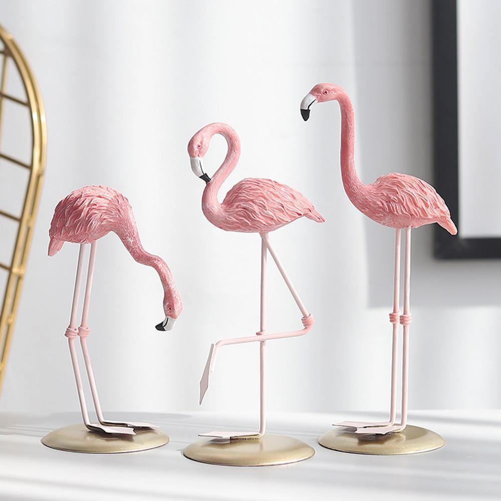 Carvallo – Eleganta Flamingo-statyer för tropisk trädgårds- och inredning Carvallo