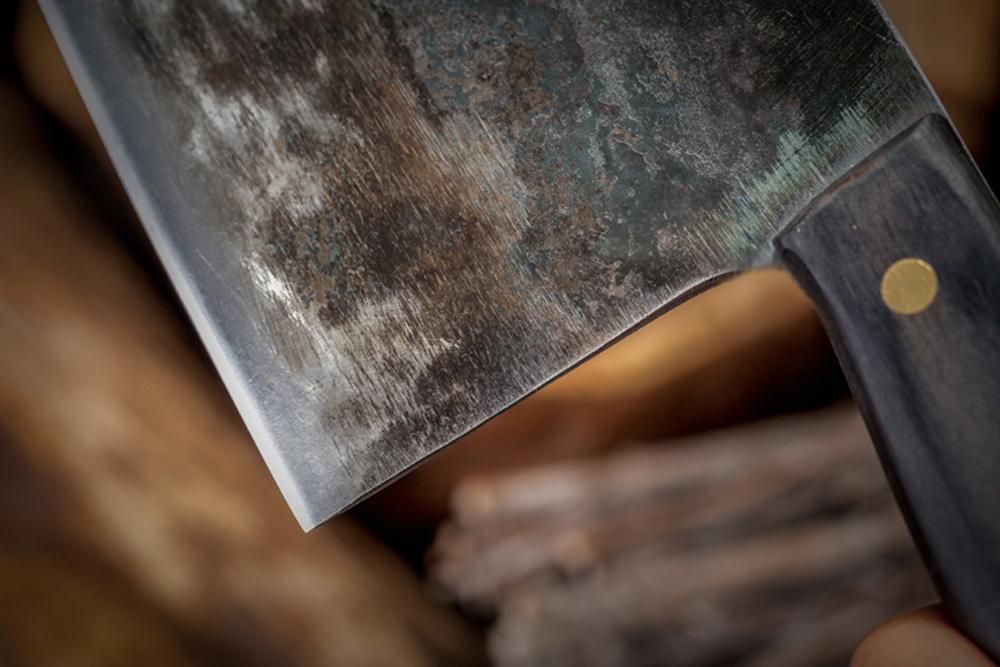 Handsmidd kolstål kockkniv Carvallo