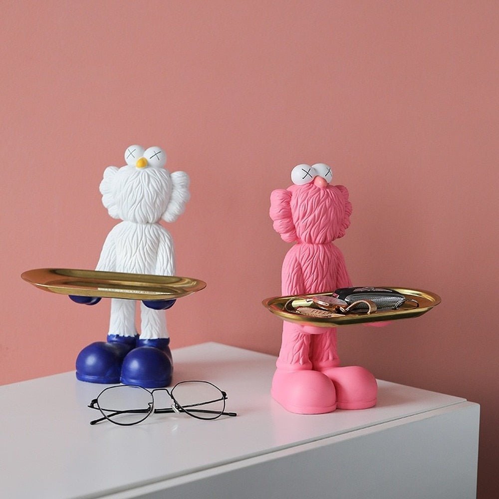 Kurvig figurstaty med förvaringsbricka i resinbjörnsdesign Carvallo