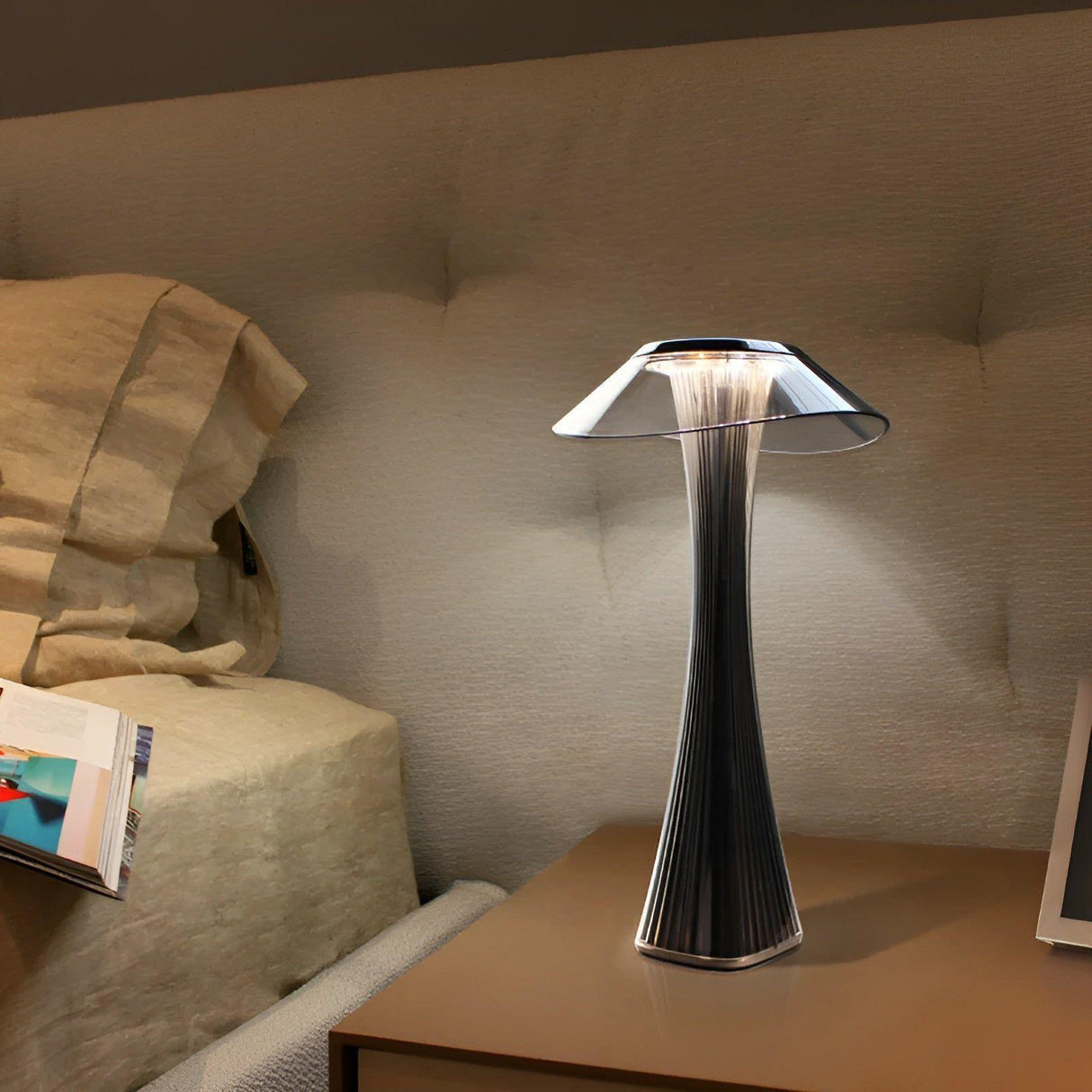 Gior Bordslampa - Uppladdningsbar Italiensk Kristall Nattduksbordslampa med Smart Touch Carvallo