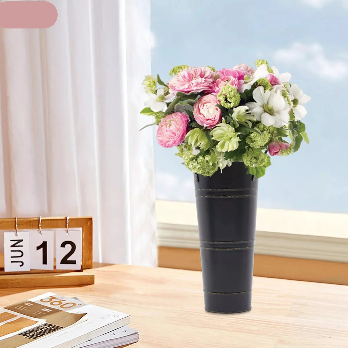 Retro Eisen-Blomkruka med handtag – Dekorativ metallblomkruka för hemmet Carvallo