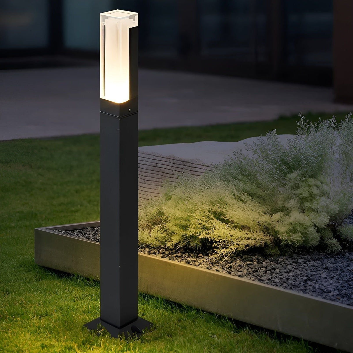 LuxeGarden Glow - Modern LED-Landskapsbelysning Carvallo