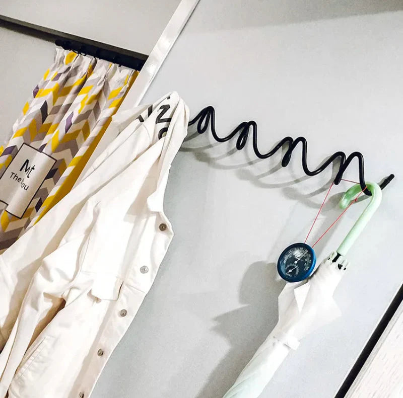 Carvallo – Modern Metall Vägkrok med Elegant Design Carvallo