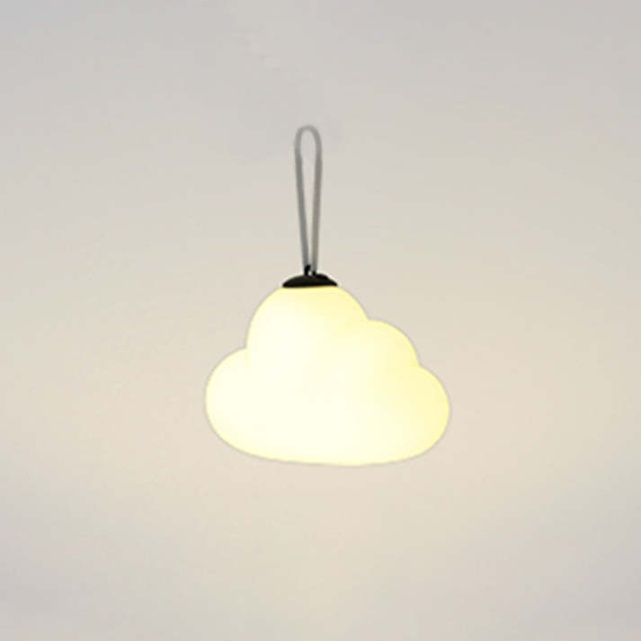Moln-inspirerad LED-hängande lampa Carvallo