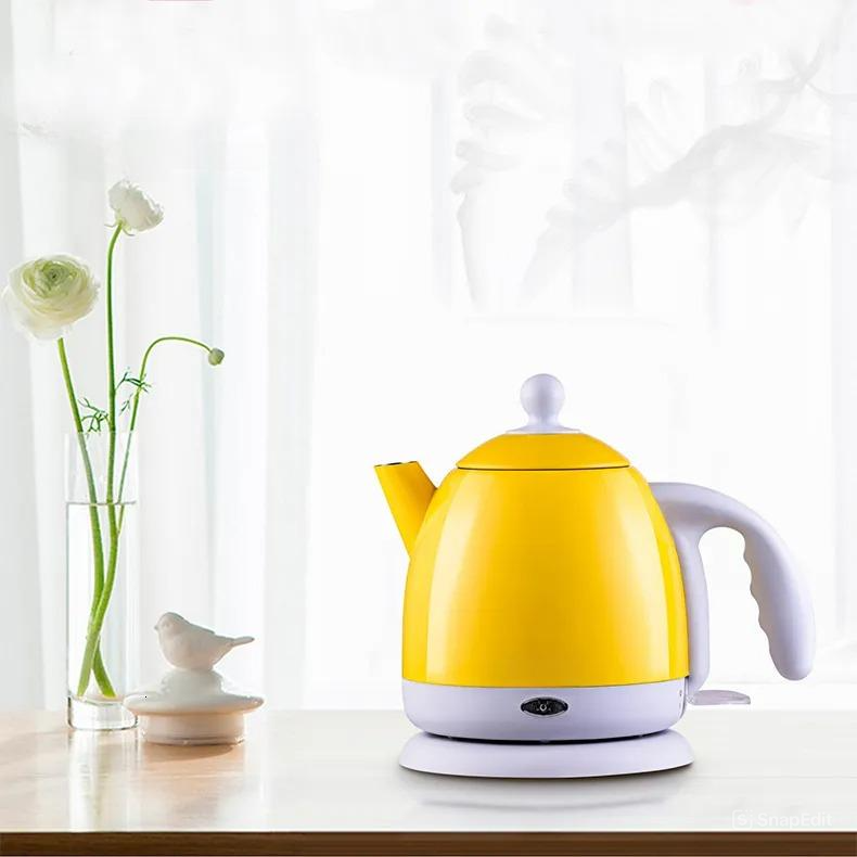 Royallure Isolerad Elektrisk Vattenkokare – Snabbkokning, Automatisk Avstängning, Koka-Torra Säkerhet, Färgglad Design Carvallo