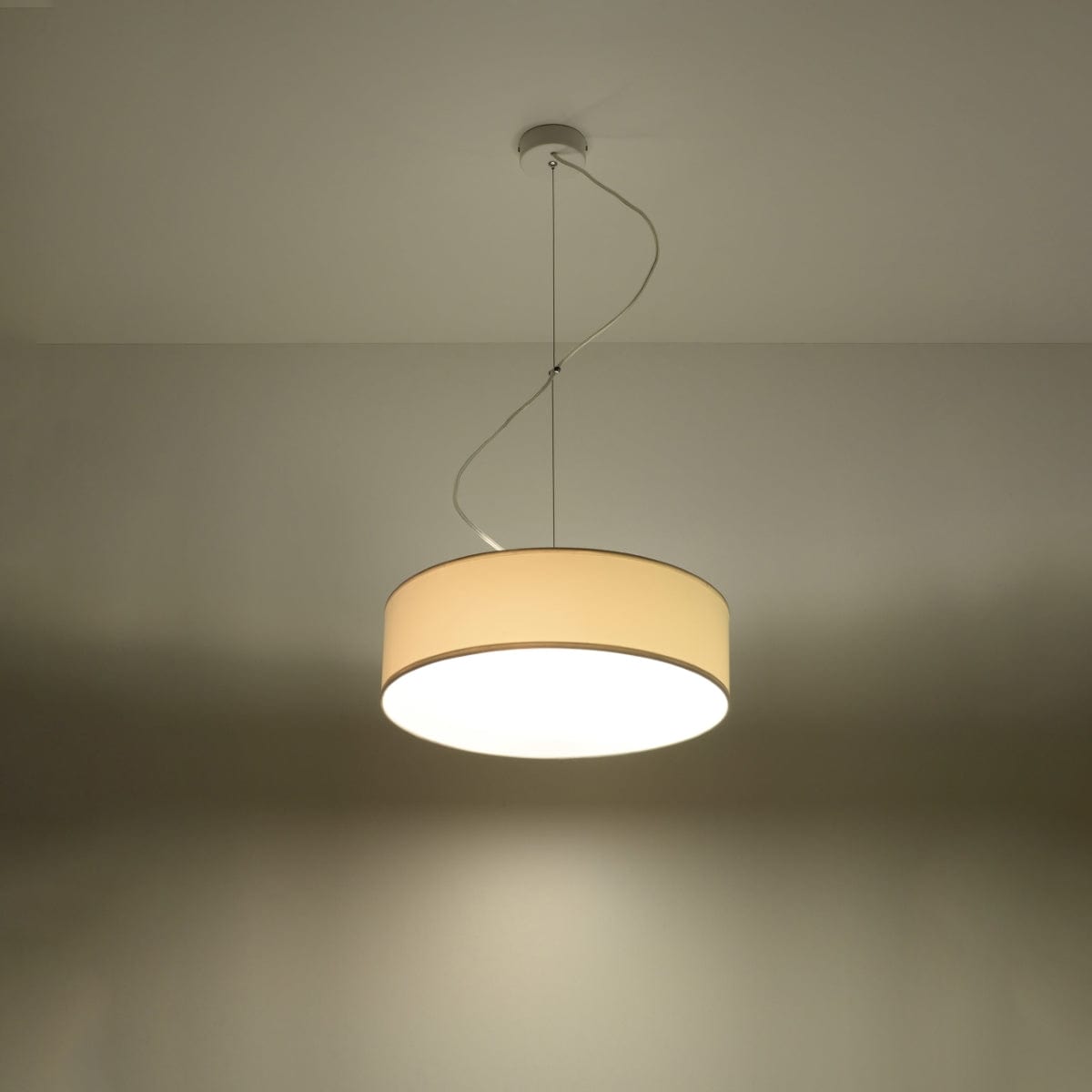 Arena Vit Taklampa - Modern PVC Design - E27 LED - 35x35x11 cm Carvallo