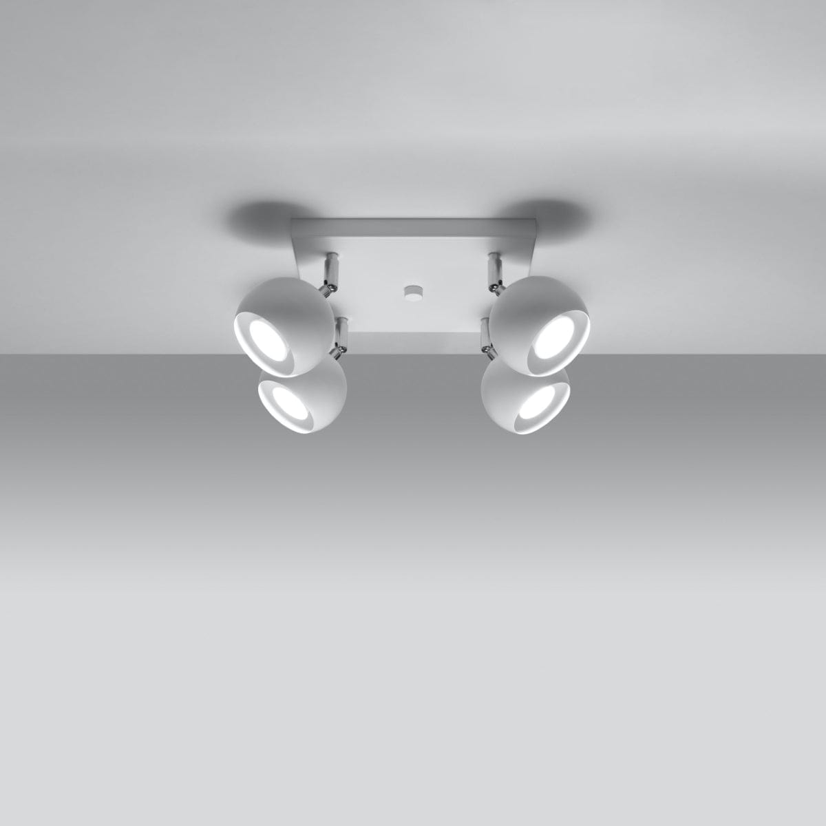 Taklampa Oculare 4 Vit - Modern Spot Taklampa - Justerbar Riktad Belysning Carvallo