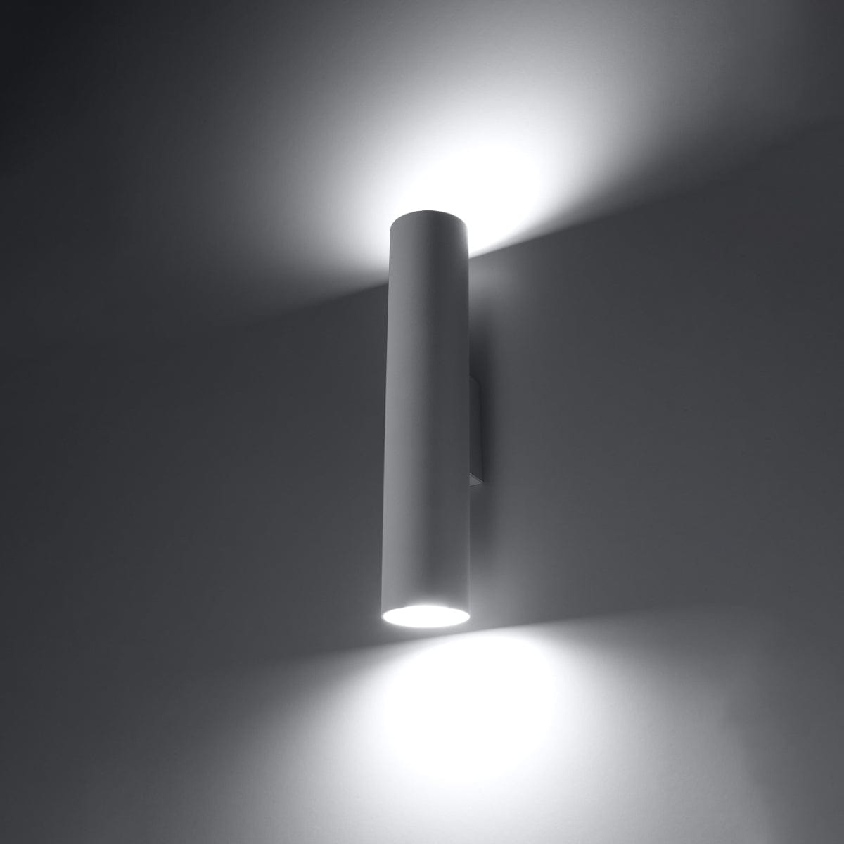 Lagos - Metall Vägglampa - Vit Finish - Minimalistisk Design - Pulverlackerad Stål - GU10 Glödlampa Kompatibel - Upp och Ner Belysning Carvallo