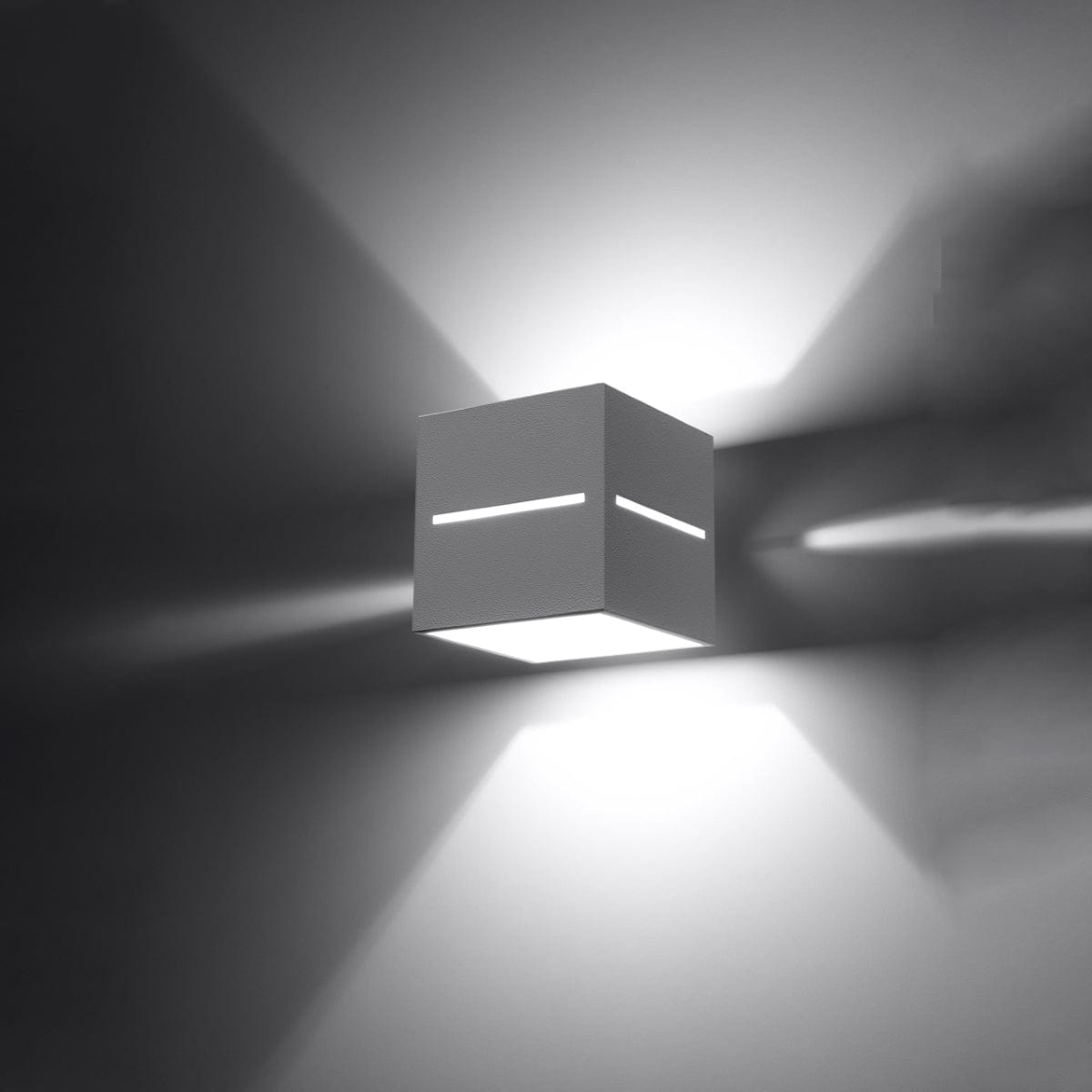 Lobo Vit Vägglampa - Minimalistisk Aluminiumdesign - G9 Sockel - 10x12x10 cm Carvallo