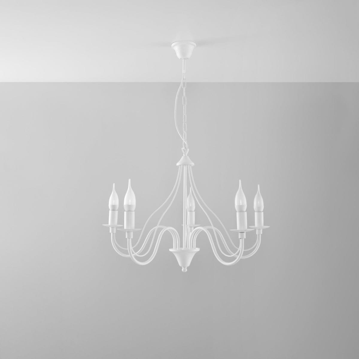 Minerwa Chandelier - Vit Stål - 5-Arm Kandelaberdesign - E14 LED Kompatibel Carvallo