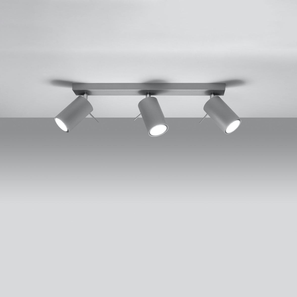 RING 3 Taklampa - Grå - 3 Justerbara Skärmar - Modern Design - Pulverlackerad Stål - GU10 Lampa Kompatibel - Flexibel Belysningsriktning - Enkel Installation Carvallo
