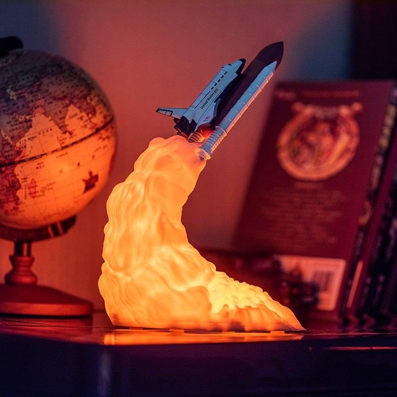 ShuttleGlow - Futuristisk LED rymdfärglampa med mjukt omgivande belysning Carvallo