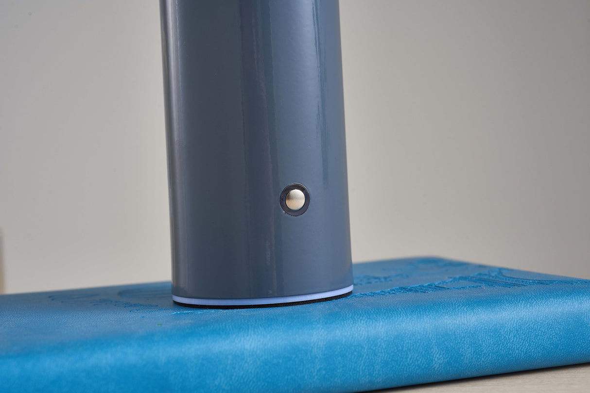 Bordslampa med modern sladdlös design Carvallo