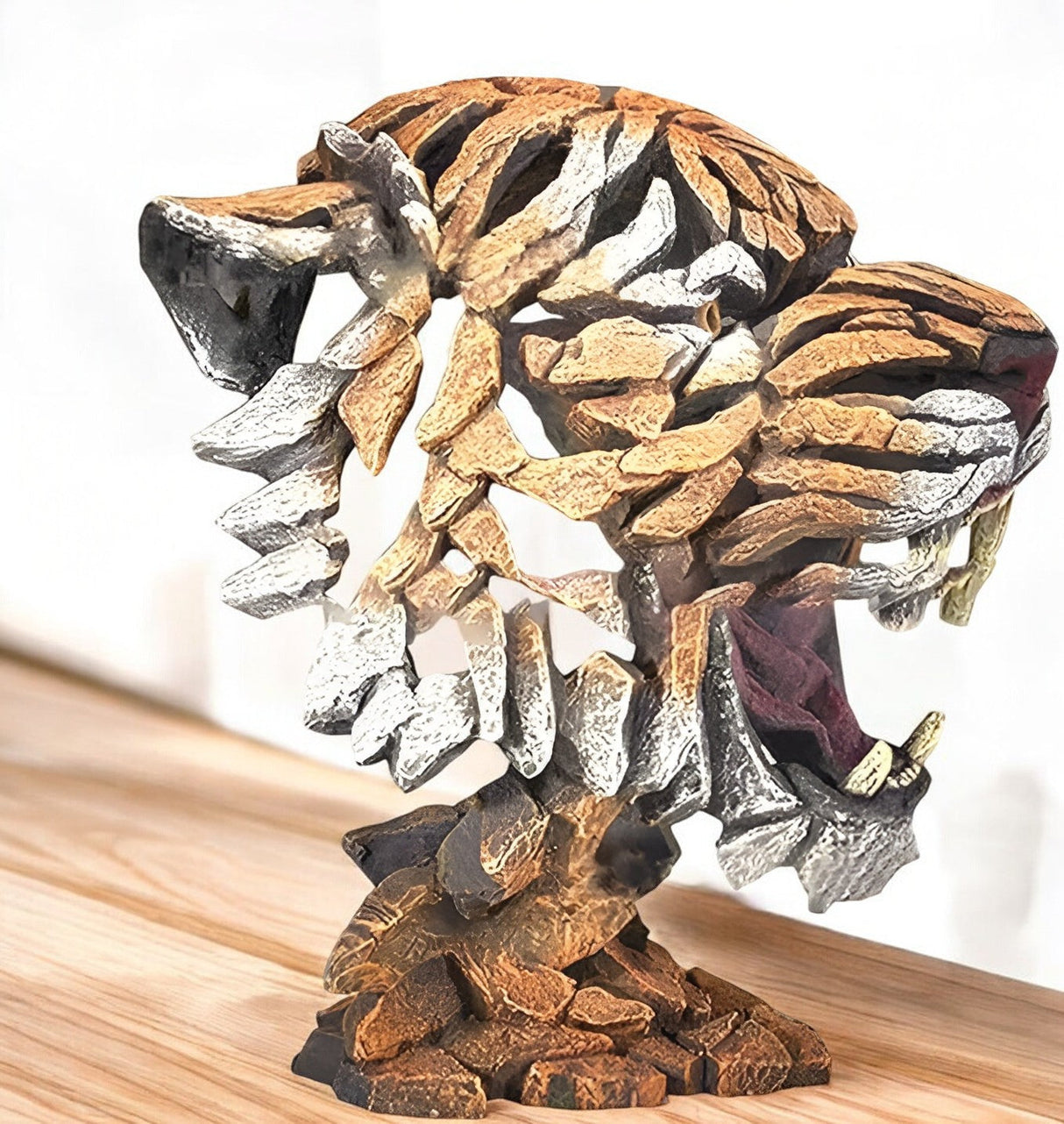 Förhistorisk Glöd Dekorativ Figur - Mystisk Atmosfär Skapare för Hemmet Carvallo