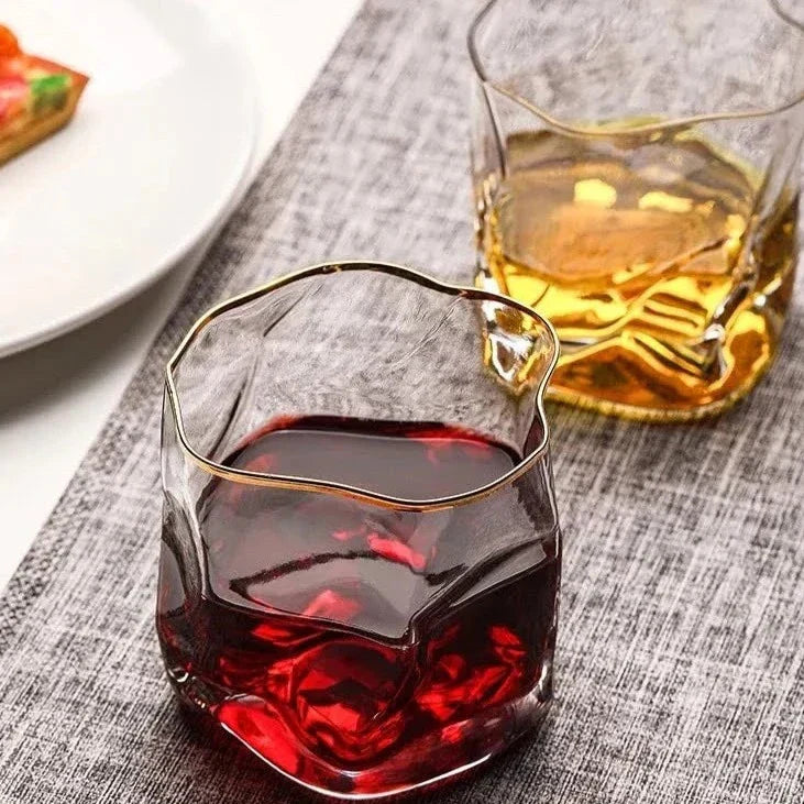 Carvallo – Lyxiga Texturerade Whiskyglas för en Raffinerad Whiskyupplevelse Carvallo