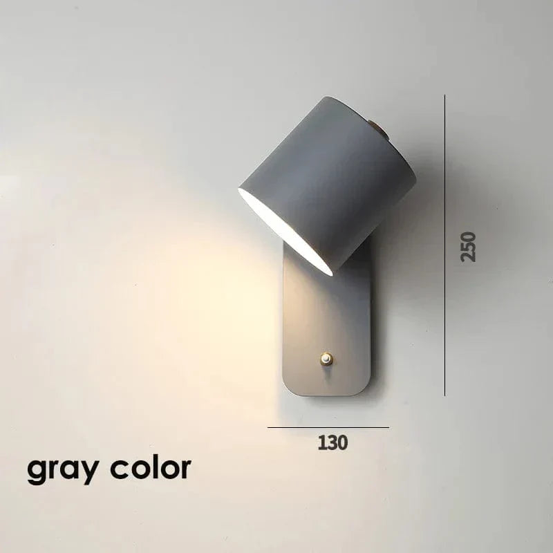 Justerbar Nordisk Vägglampa med Rotabel Sconcelampa och Integrerad Strömbrytare – Inomhus Vägglampor för Heminredning Carvallo