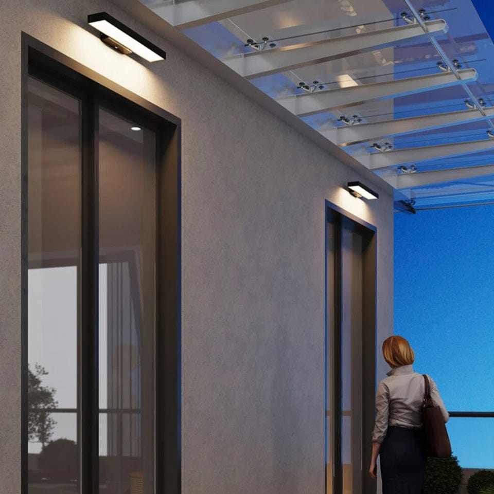 Moderna svarta LED utomhusvägglampor med rörelsesensor och skymning-till-gryning-funktion - Väderbeständig sconce för entré och garage Carvallo