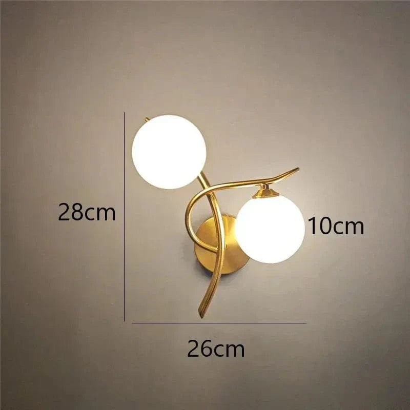 Modern Järn Vägglampa med Glasbollskärm – LED Vägglampor för Inomhus Sovrum och Korridor Sconces Carvallo
