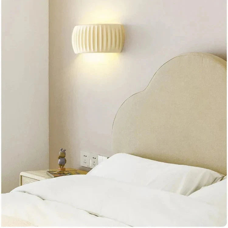 Modern Resin Vägglampa - Väggmonterad - Ambient Belysning - Fransk Beige - Idealiskt För Sovrum - Vardagsrum - Korridor - Trappa Carvallo