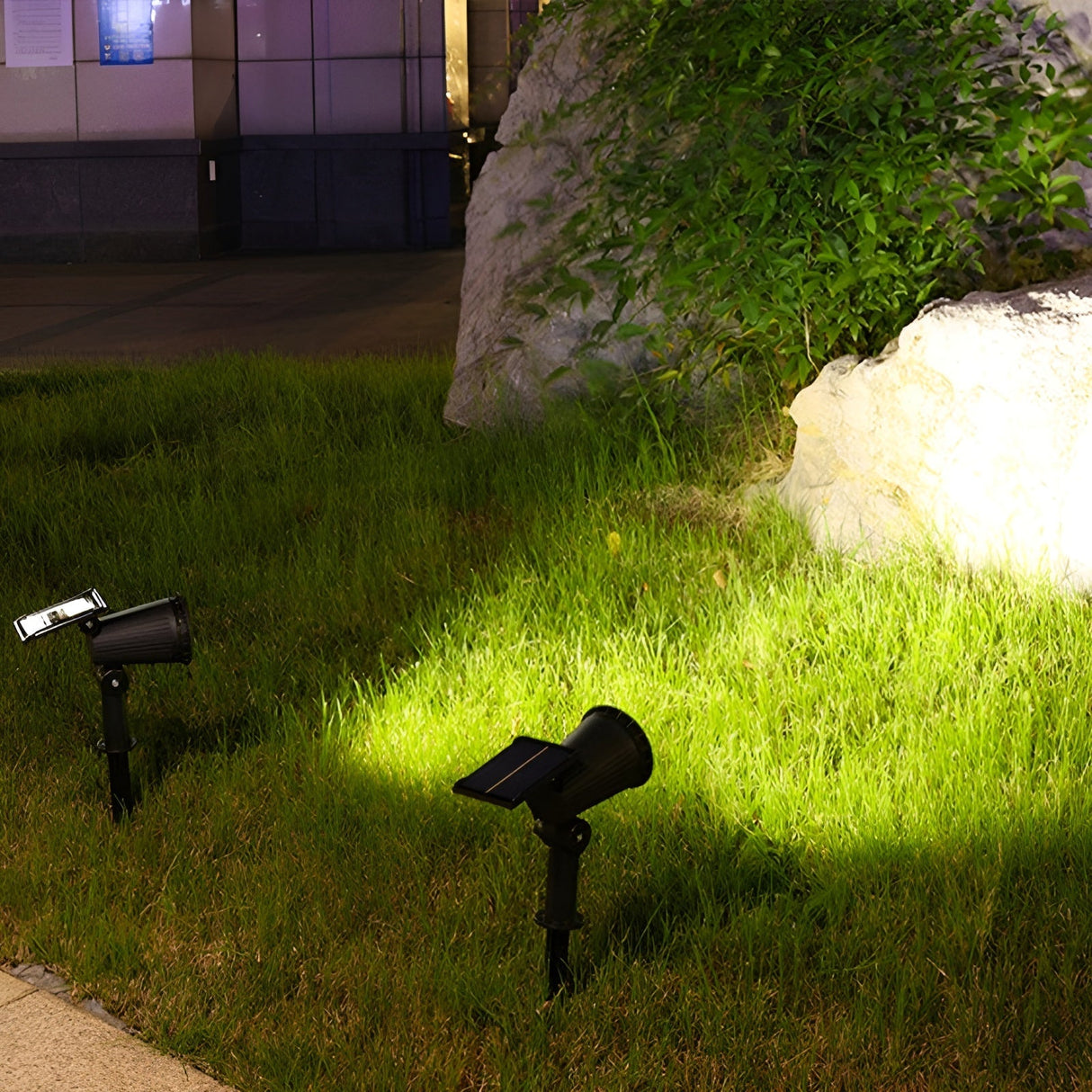 Solarlampa för trädgård – Väderbeständig | LED utomhusbelysning Carvallo