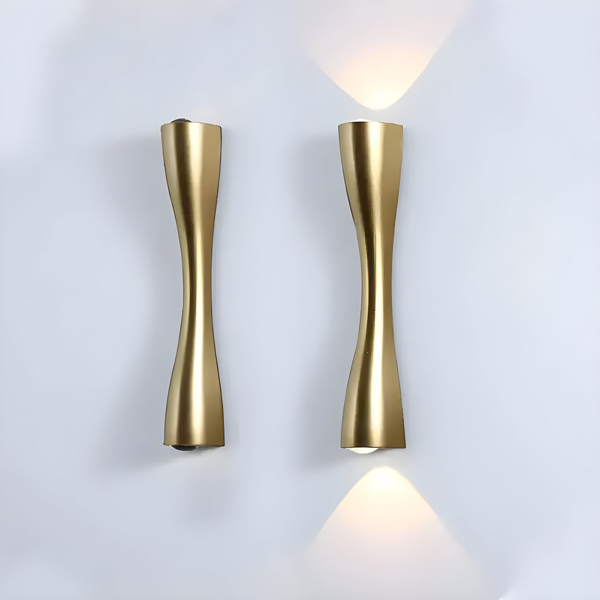 LuxePath Light - Minimalistisk Vattentät LED-Vägglampa Carvallo