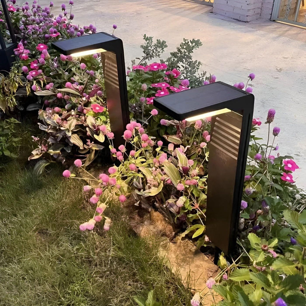 GardenGlow Light - Vattentät LED-solar trädgårds pendellampa Carvallo