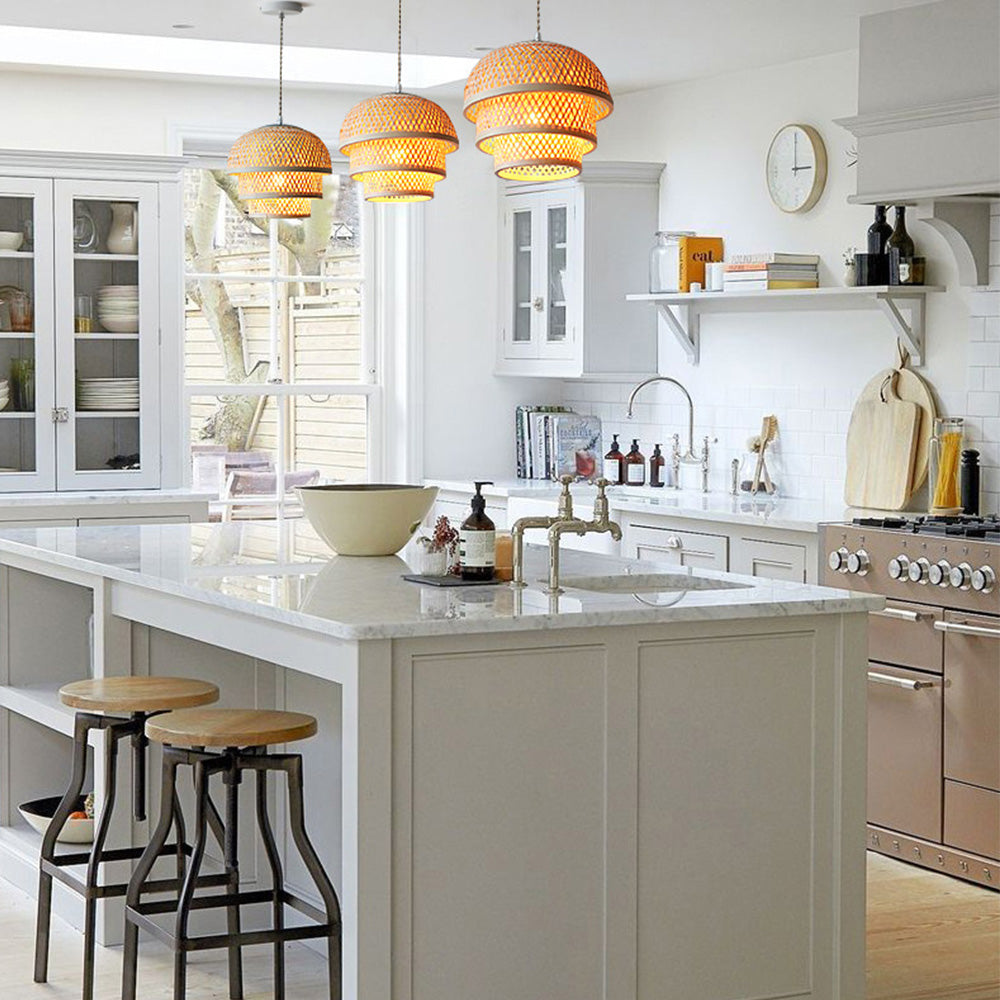 Handgjord bamboohänglampa för ö Carvallo