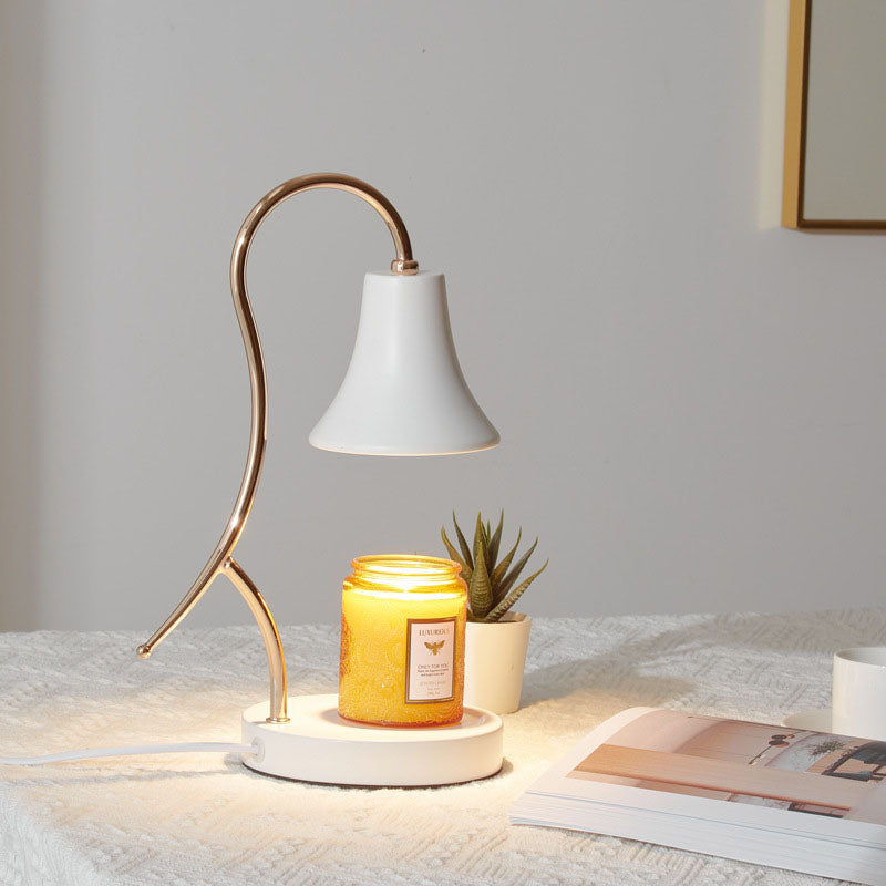 Modern blommig järnvaxlampa – konstnärlig glöd med elegant minimalistisk design MILA Sverige