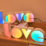 Modern Art Deco LOVE-lampa – Vattentätt LED-ljus MILA Sverige