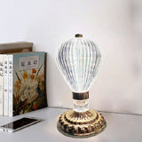 Vintage Elegance LED-bordslampa – lyxig nattlampa i akryl och metall MILA Sverige