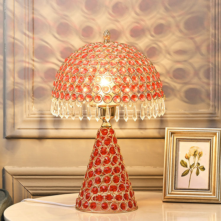 Modern kristallinspirerad LED-bordslampa – Snygg och lätt accentljus MILA Sverige