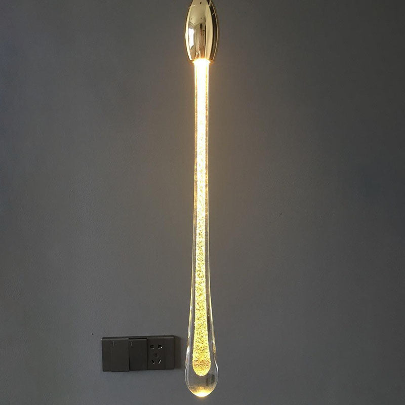Modern skandinavisk LED-lampa i vattendroppsglas MILA Sverige