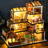 Miniatyr Villa 3D Pussel Kit – Handgjord Modell med LED-belysning och Detaljerad Interiör Carvallo