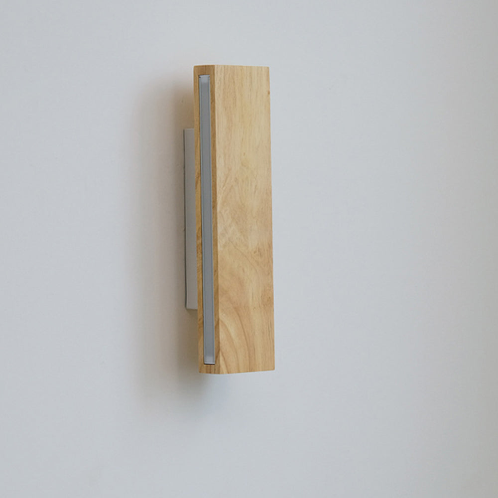 Vägglampa med roterbar trä-LED-design Carvallo