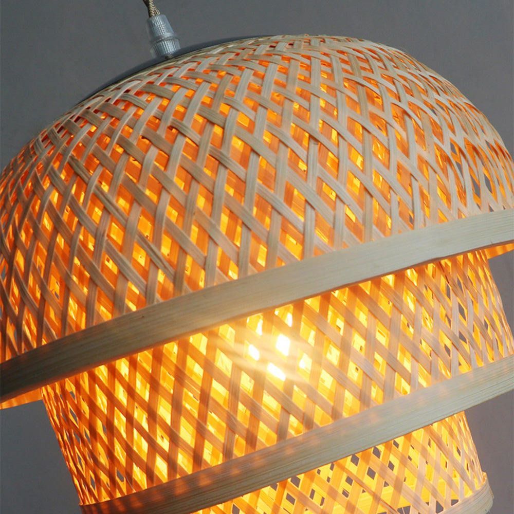 Handgjord bamboohänglampa för ö Carvallo