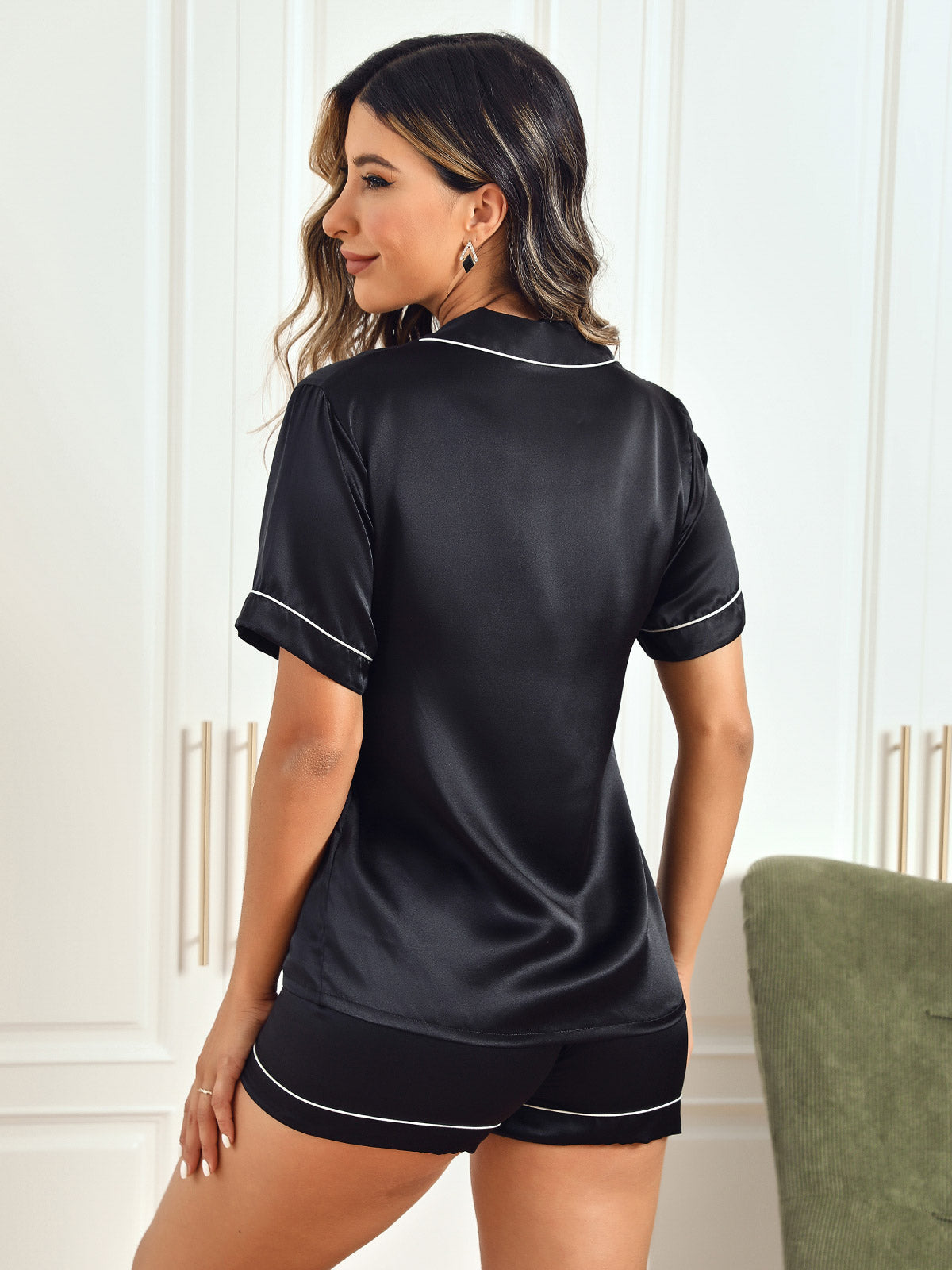 Aafke - Lyxig kort pyjamas i 100% siden MILA Sverige