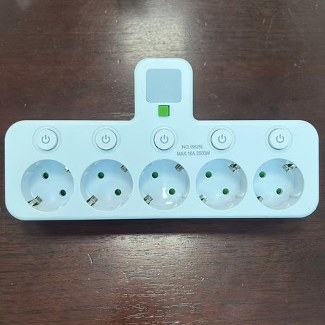 Smart Power Strip med 5 Uttag – Säker och Styrbar Användning Carvallo