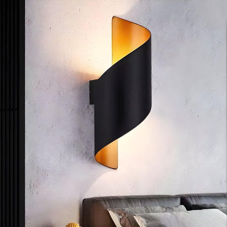 SpiralGlow Light - Nordisk vattentät metall spiral LED vägglampa Carvallo