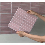 Självklibbande väggpaneler – Dekorativt och vattentåligt väggbeklädnad för kök och hem Carvallo