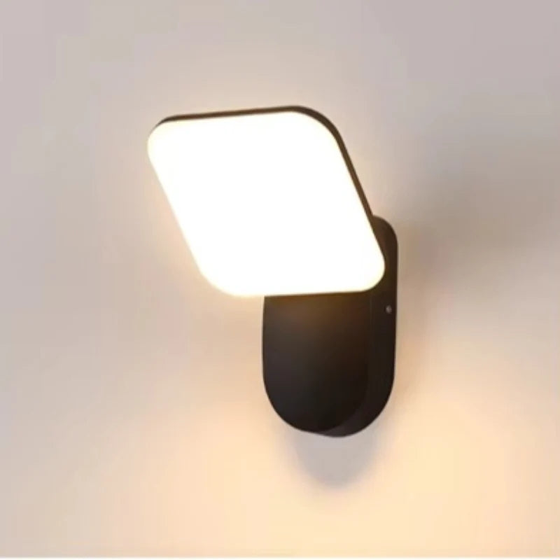 MotionGlow – Smart LED-vägglampa med rörelsesensor för handsfree och effektiv belysning Carvallo