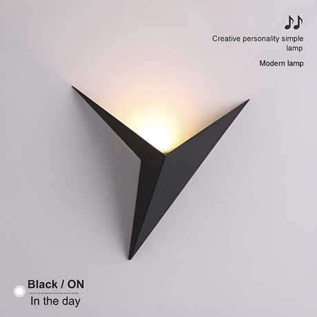 OrigamiGlow Light - Minimalistisk Origami Triangelformad LED Vägglampor Carvallo