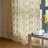 Gul Blommig Fringed Ljusfiltrerande Gardin Carvallo