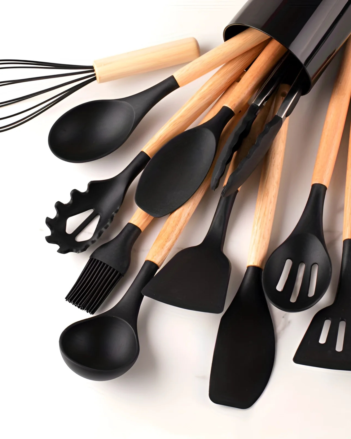 Carvallo – Miljövänligt Silikon Kökset med Bambu Handtag (12-delar) Carvallo