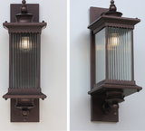 Utomhusvägglampa med rektangulär retrohölje Carvallo