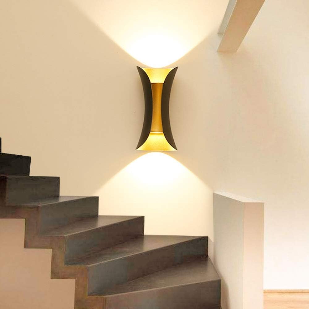Vattentät LED Vägglampa | 7.9–11.8 x 3.9–4.7 tum | Aluminium & Glas | IP65 Klassad Modern Utomhusbelysning | Brick by Brick Carvallo